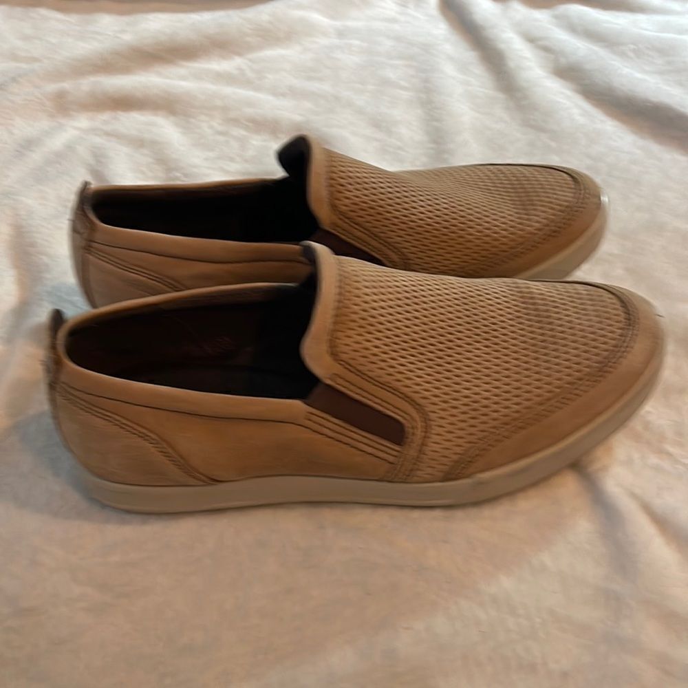 Ecco mens slip ons size 41